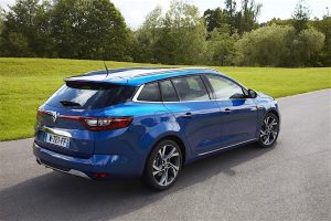 RENAULT-Megane-Estate-GT-5841_29